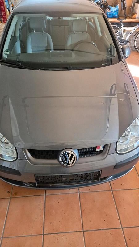 Grau Gebraucht 2005 VW Golf IV Kleinwagen | 2.900 € (Etwas zu teuer) - Bild 1/4