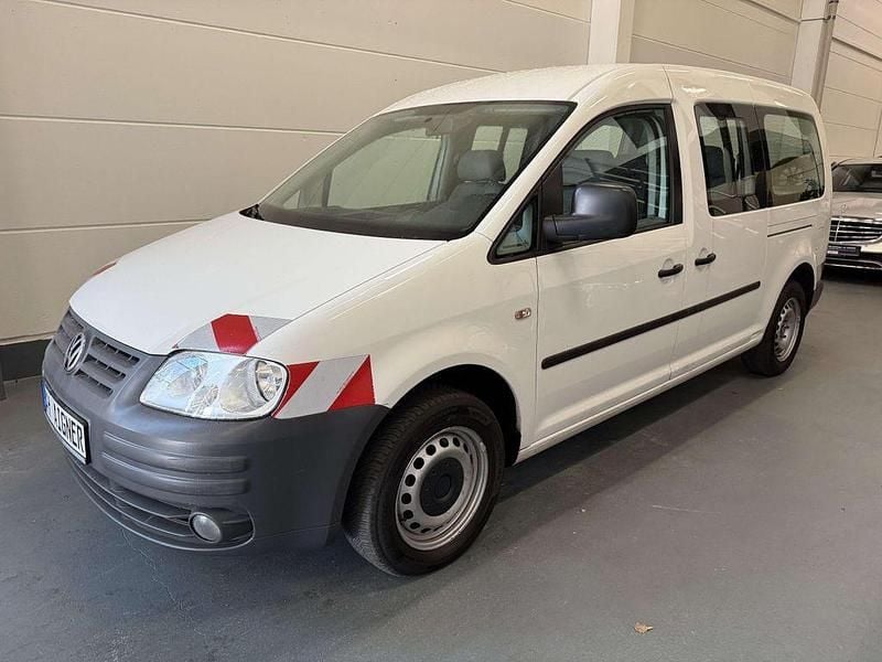 Weiß Gebraucht 2008 VW Caddy Maxi Van / Kleinbus | 9.950 € (Etwas zu teuer) - Bild 1/4