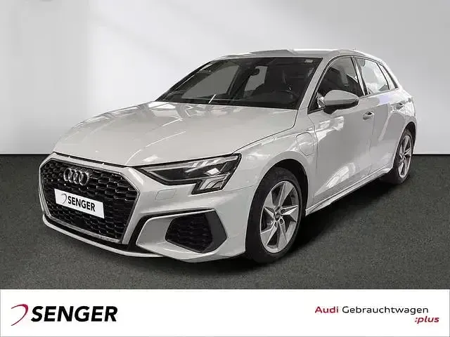 Gebraucht Audi A3 Sportback e-tron S-Line 204 PS (150 kW) 2023 Kleinwagen