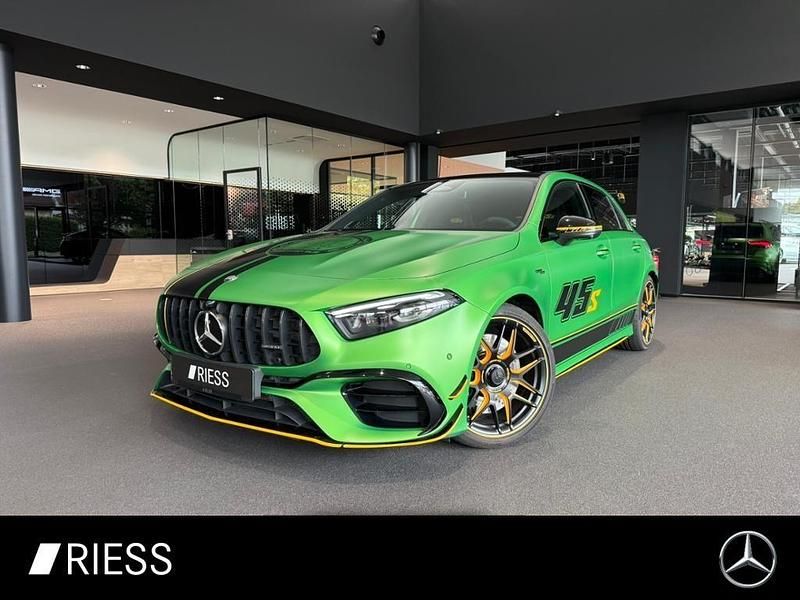 Sonderlack amg green hell magn Gebraucht 2024 Mercedes A45 AMG AMG Limousine | 66.667 € - Bild 1/4