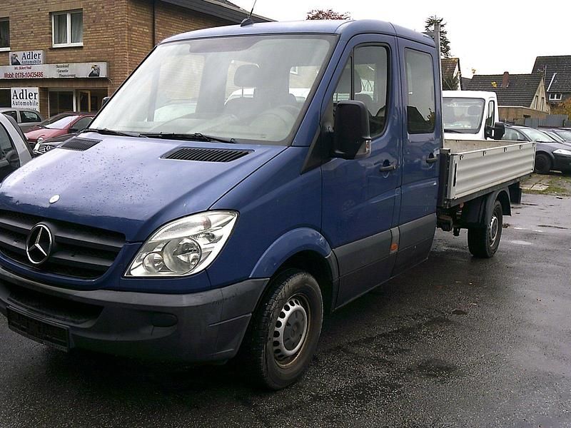 Gebraucht Mercedes Sprinter 163 PS (119 kW) 2009 Vandablau Van