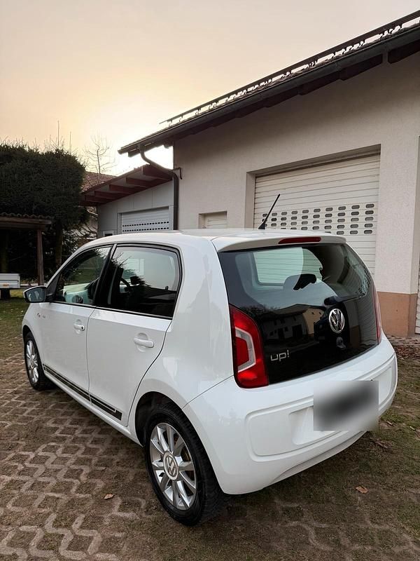 Gebraucht VW up! Cup 60 PS (44 kW) 2016 Weiß Kleinwagen