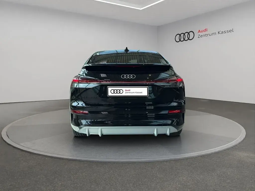 Neu Audi Q4 Sportback e-tron Sport 210 kW (286 PS) 2026 Schwarz SUV