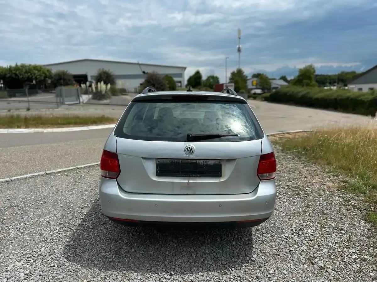 Gebraucht VW Golf V 105 PS (77 kW) 2007 Silber Kleinwagen