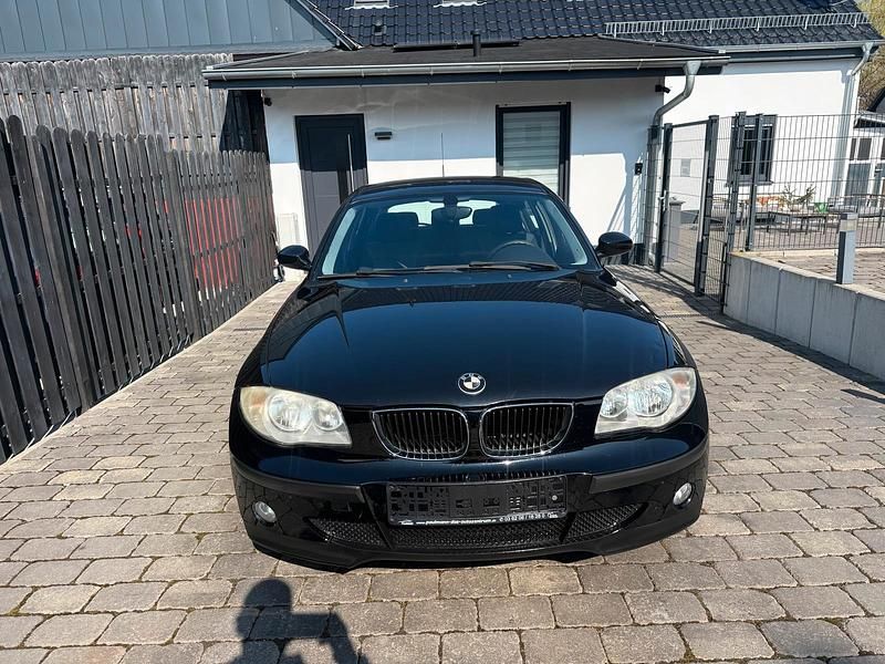 Gebraucht BMW 116 116 PS (85 kW) 2005 Schwarz Kleinwagen