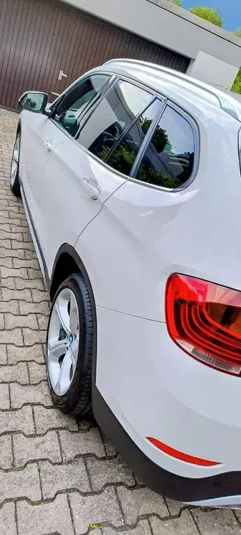 Gebraucht BMW X1 xLine 143 PS (105 kW) 2013 Weiß SUV
