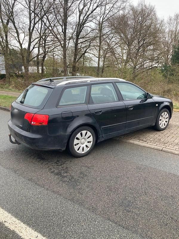 Gebraucht Audi A4 140 PS (102 kW) 2005 Schwarz Kombi