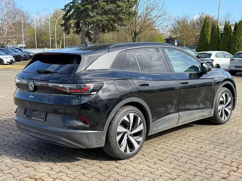 Gebraucht VW ID.4 Pro Performance 150 kW (204 PS) 2023 Schwarz SUV