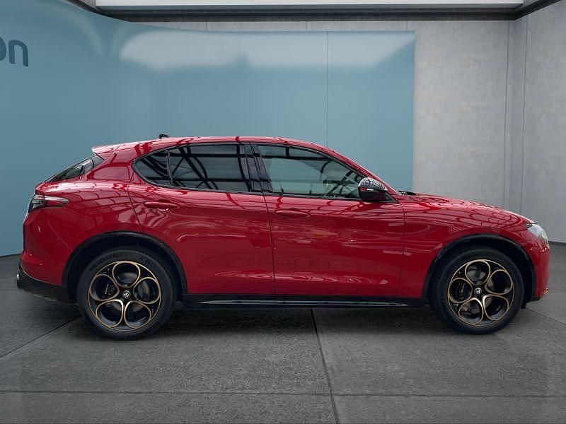 Neu Alfa Romeo Stelvio 280 PS (205 kW) 2025 Rot SUV