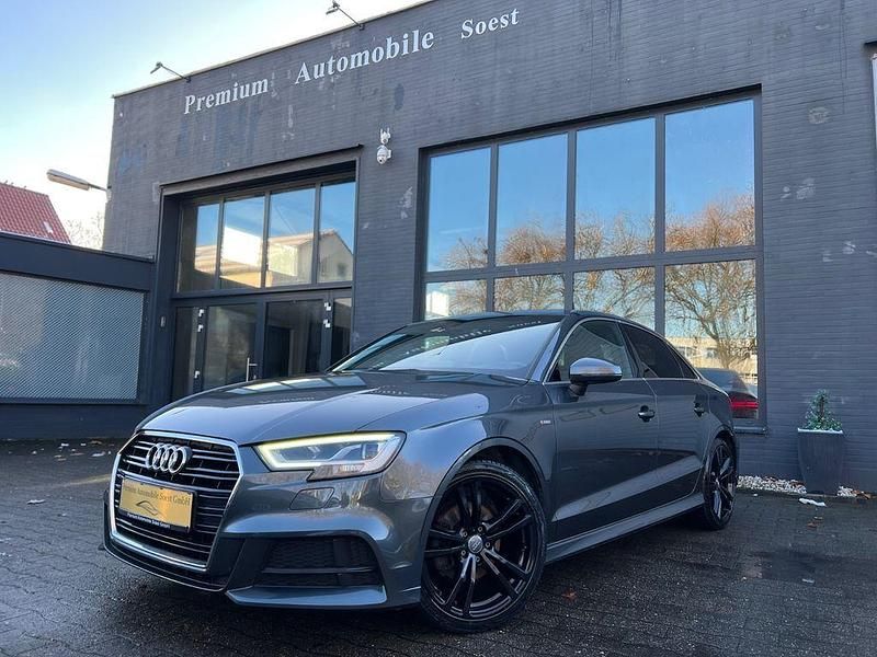 Grau Gebraucht 2018 Audi A3 S-Line Limousine | 20.940 € (Fairer Preis) - Bild 1/4