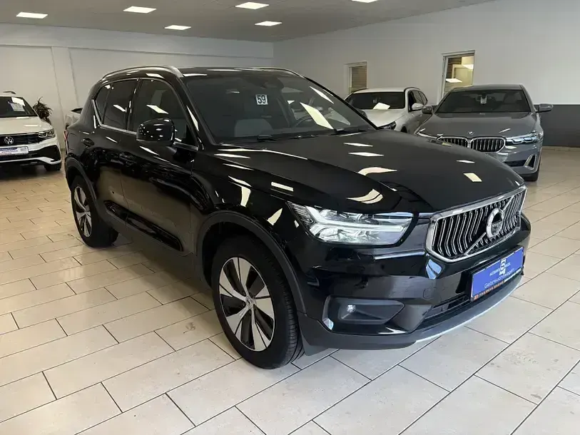 Gebraucht Volvo XC40 Inscription 129 PS (94 kW) 2021 Schwarz SUV