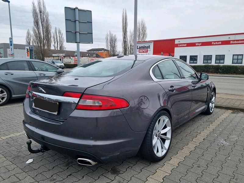 Gebraucht Jaguar XF 207 PS (152 kW) 2009 Grau Limousine