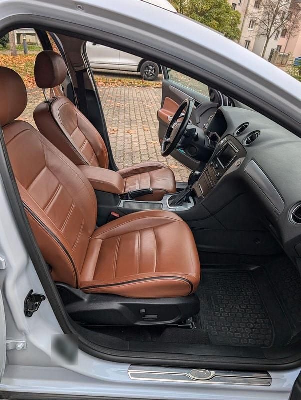 Gebraucht Ford Mondeo Titanium 200 PS (147 kW) 2011 Weiß Kombi