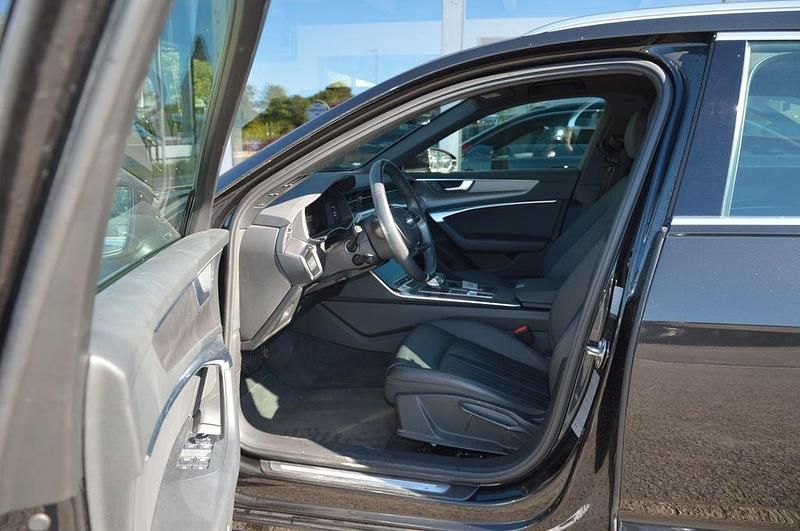 Gebraucht Audi A6 163 PS (119 kW) 2019 Vesuvgrau Kombi