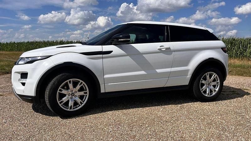 Weiß Gebraucht 2013 Land Rover Range Rover evoque Dynamic Coupé | 13.500 € (Fairer Preis) - Bild 1/4
