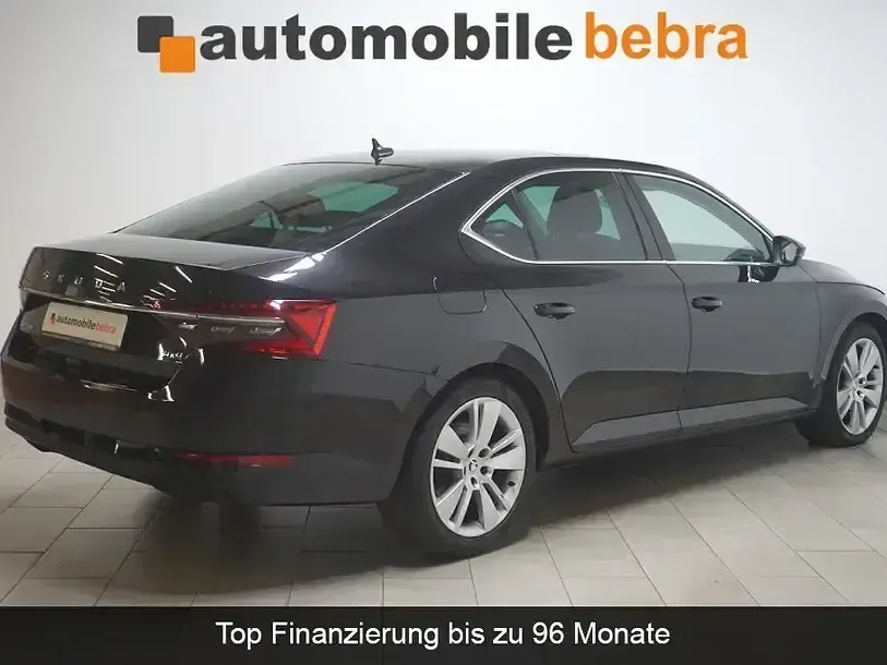 Gebraucht Skoda Superb Premium Edition 200 PS (147 kW) 2021 Blackmagic Limousine