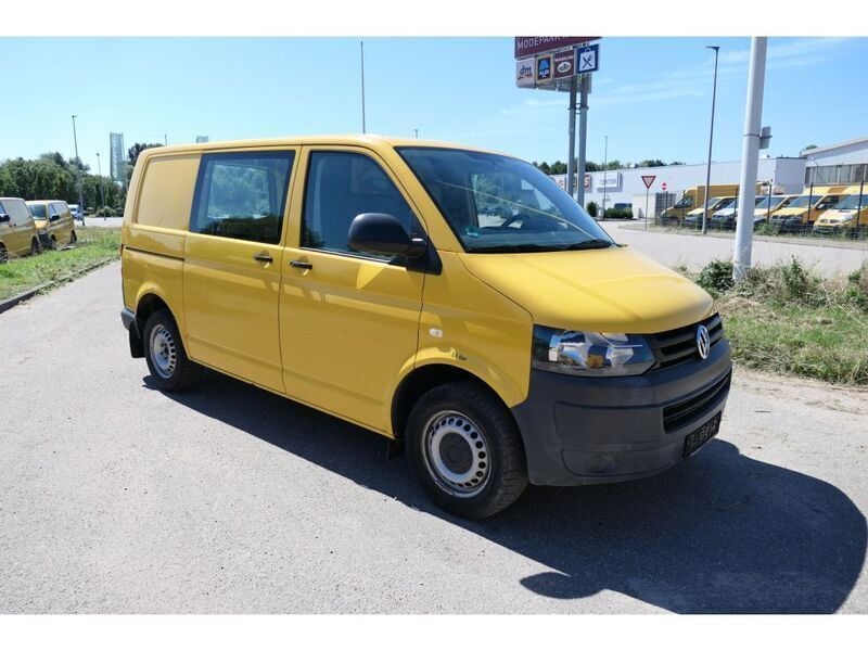 Gebraucht VW T5 84 PS (61 kW) 2011 Ginstergelb r1032 Van