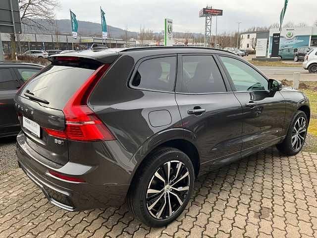 Gebraucht Volvo XC60 Plus 250 PS (183 kW) 2025 Particular grey SUV