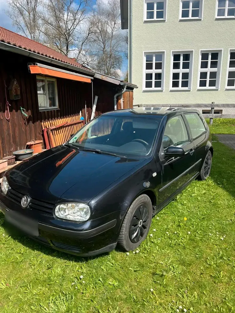 Gebraucht VW Golf IV 75 PS (55 kW) 2003 Schwarz Kleinwagen