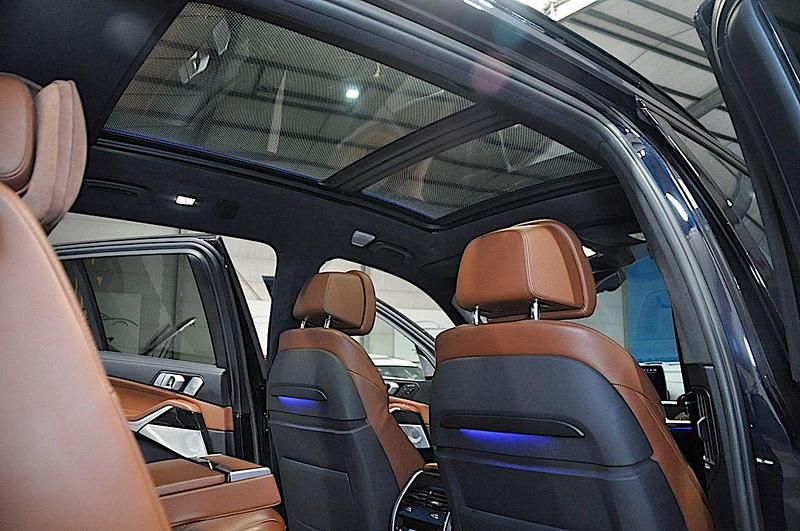 Gebraucht BMW X7 M Sport 340 PS (250 kW) 2019 Schwarz SUV
