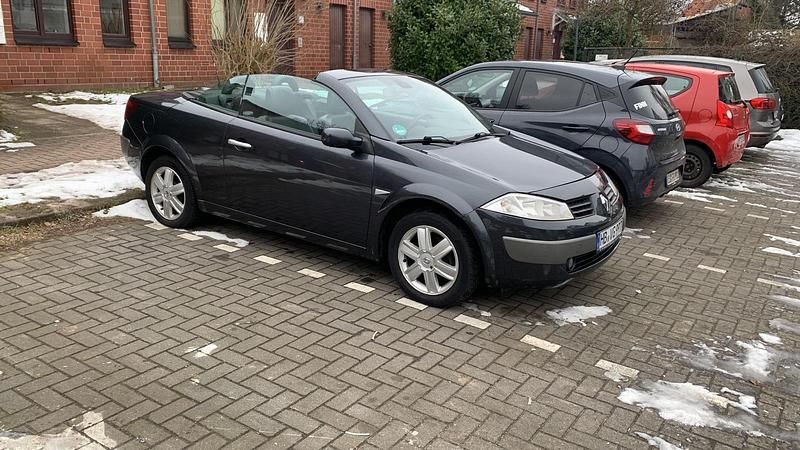 Gebraucht Renault Mégane Cabriolet 135 PS (99 kW) 2005 Grau Cabrio