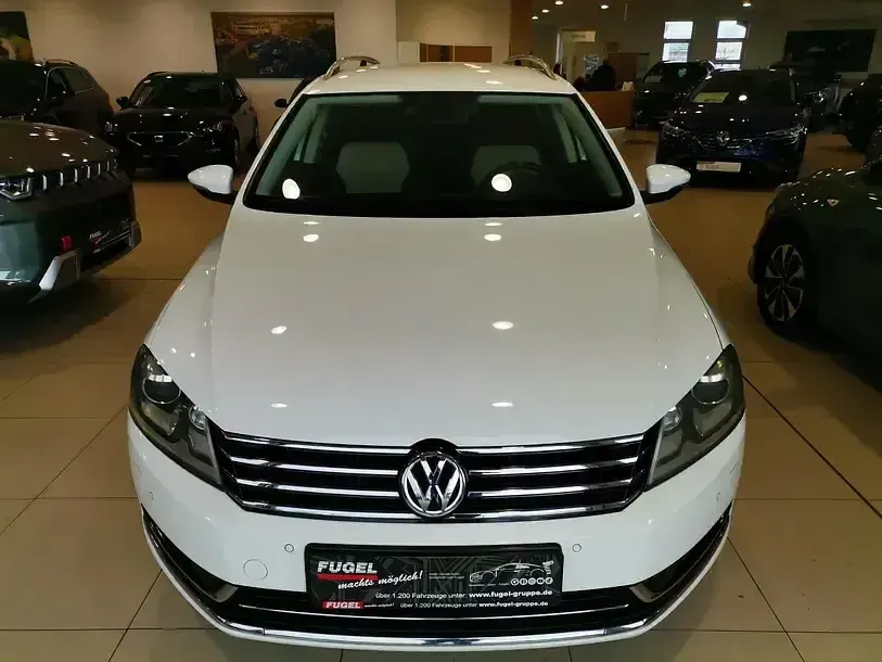 Gebraucht VW Passat 211 PS (155 kW) 2011 Weiß Kombi