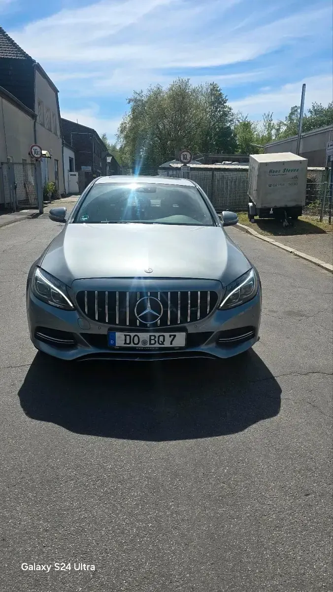 Second-hand Mercedes C220 170 CP (125 kW) 2014 Gri Berlinǎ