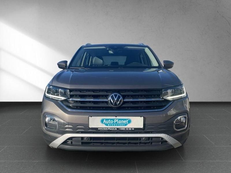 Gebraucht VW T-Cross Style 110 PS (80 kW) 2021 Limestone grey metallic (metallic) SUV
