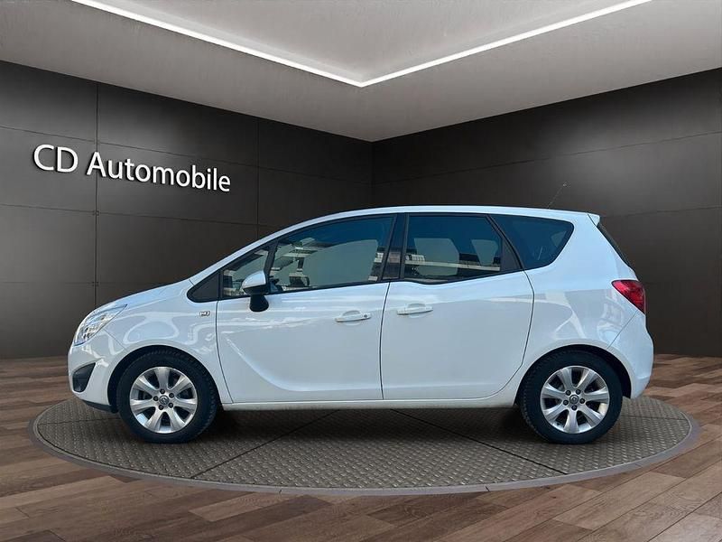 Gebraucht Opel Meriva Design Edition 120 PS (88 kW) 2011 Silber Van / Kleinbus