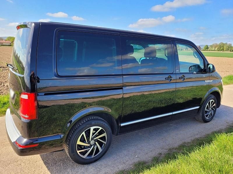 Gebraucht VW Multivan Join 115 PS (84 kW) 2019 Schwarz Van / Kleinbus