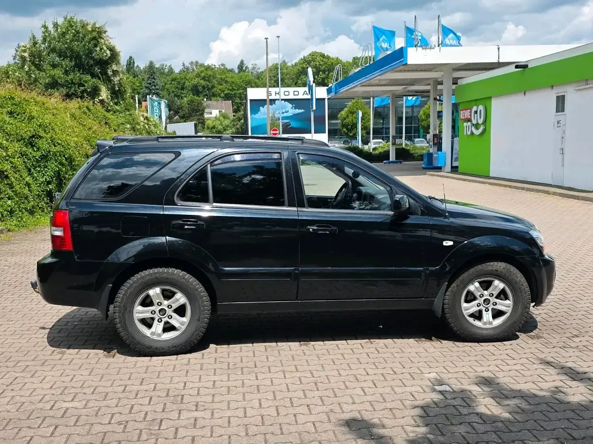 Gebraucht Kia Sorento 170 PS (125 kW) 2009 Schwarz SUV