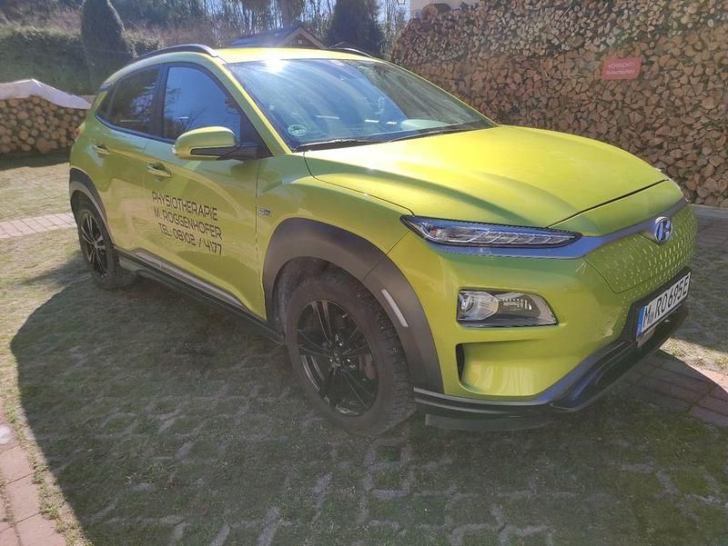Gebraucht Hyundai Kona Advantage 100 kW (136 PS) 2020 Grün SUV