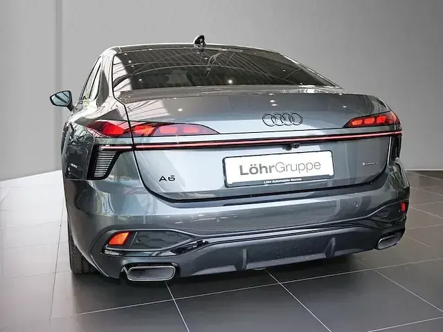 Gebraucht Audi A6 S-Line 367 PS (269 kW) 2026 Daytonagrau perleffekt Limousine