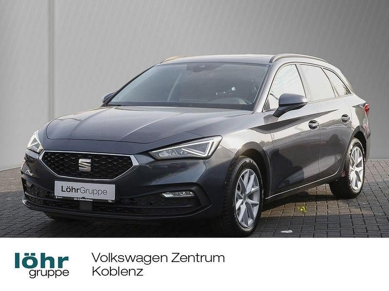 Grau Gebraucht 2022 Seat Leon ST Style Kombi | 21.780 € (Fairer Preis) - Bild 1/4
