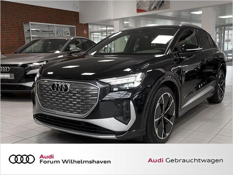 Schwarz Gebraucht 2021 Audi Q4 e-tron Basis SUV | 35.495 € (Teuer) - Bild 1/4