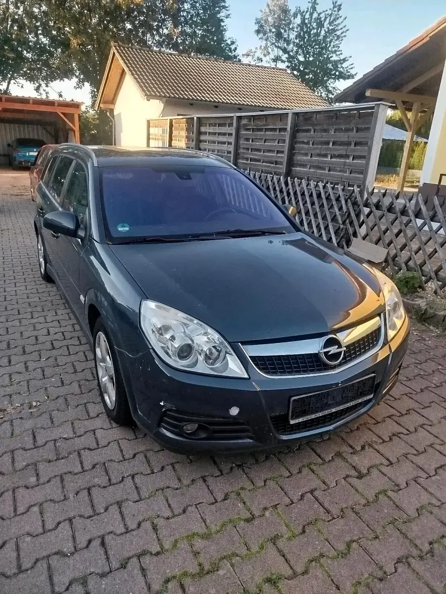 Gebraucht Opel Vectra 140 PS (102 kW) 2007 Grau Limousine