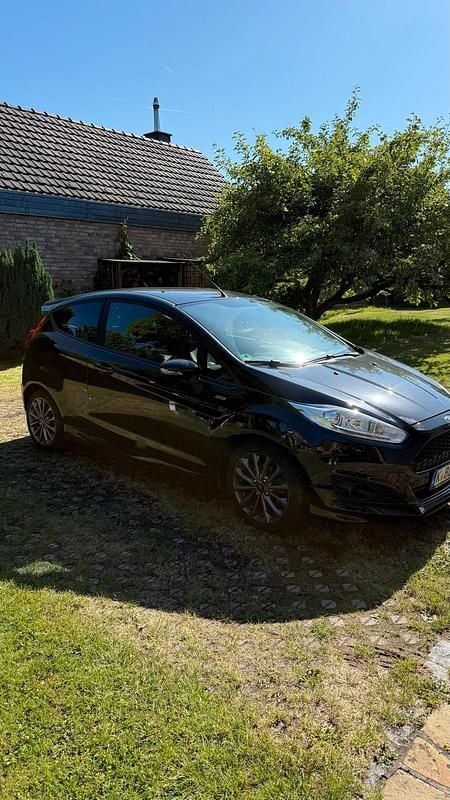 Gebraucht Ford Fiesta ST-Line 101 PS (74 kW) 2017 Schwarz Kleinwagen