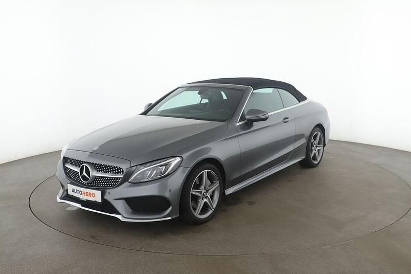 Grau Gebraucht 2017 Mercedes C200 AMG line Cabrio | 25.600 € (Fairer Preis) - Bild 1/3