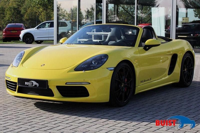 Gelb Gebraucht 2016 Porsche 718 Boxster S Sport Cabrio | 64.950 € - Bild 1/4