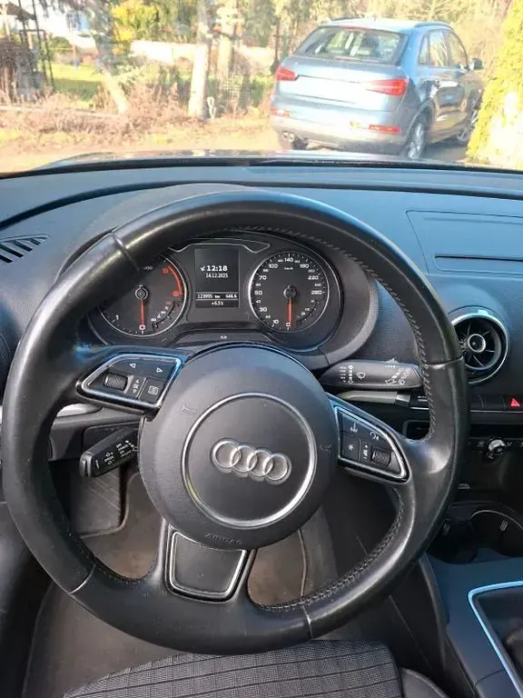 Gebraucht Audi A3 Ambiente 150 PS (110 kW) 2015 Grau Limousine