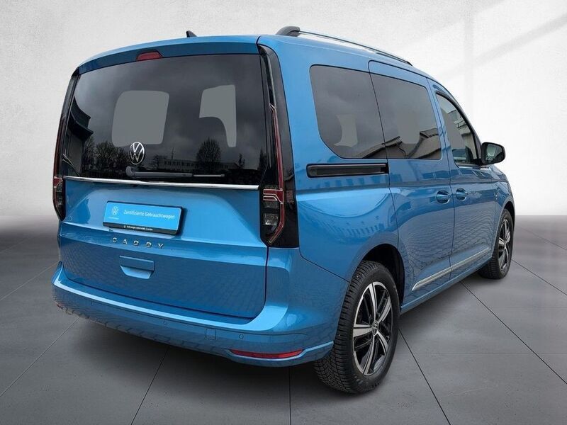 Gebraucht VW Caddy Style 114 PS (83 kW) 2023 Costa azul metallic Van / Kleinbus