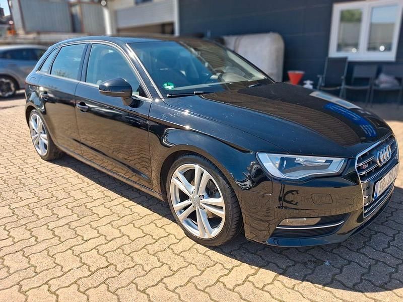 Second-hand Audi A3 Ambition 150 CP (110 kW) 2014 Negru Berlinǎ
