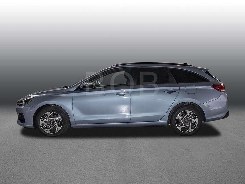 Neu Hyundai i30 101 PS (74 kW) 2025 Meta blue Kombi