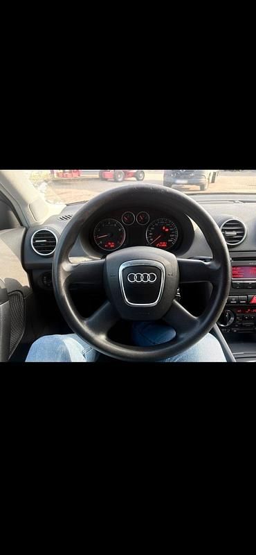 Gebraucht Audi A3 115 PS (84 kW) 2007 Silber Kleinwagen