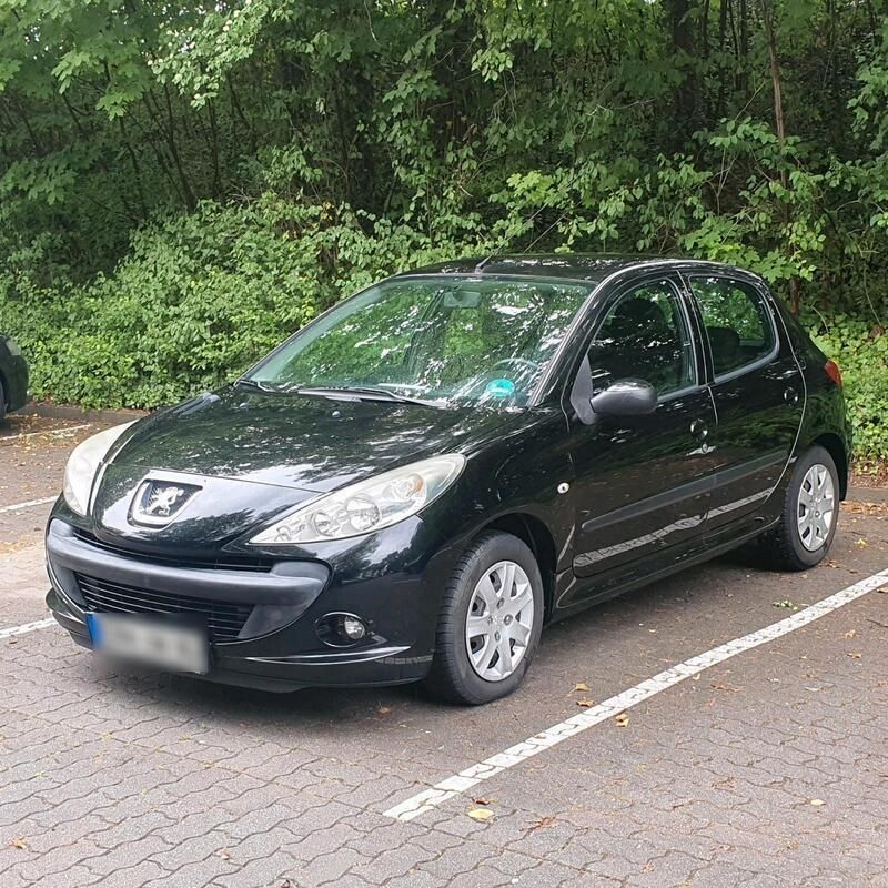 Schwarz Gebraucht 2010 Peugeot 206+ Kleinwagen | 1.600 € (Superpreis) - Bild 1/4
