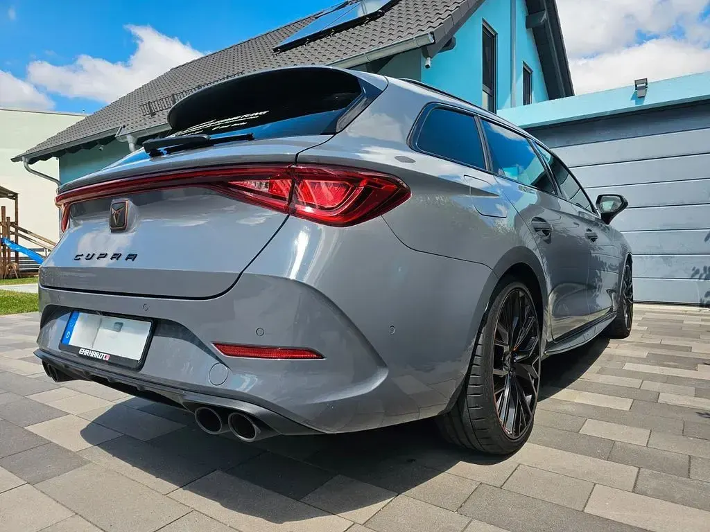 Gebraucht Cupra Leon VZ 310 PS (228 kW) 2022 Grau Limousine