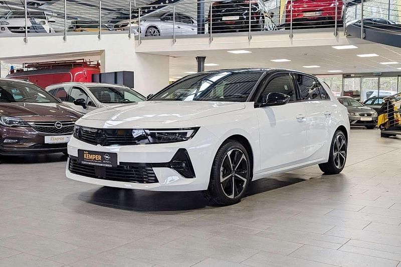 Gebraucht Opel Astra 131 PS (96 kW) 2024 Weiß Limousine