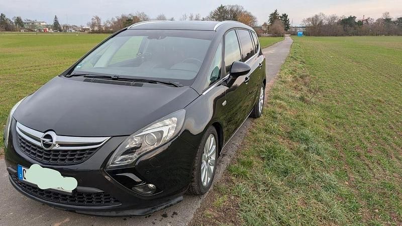 Gebraucht Opel Zafira Tourer Innovation 170 PS (125 kW) 2015 Schwarz Van / Kleinbus