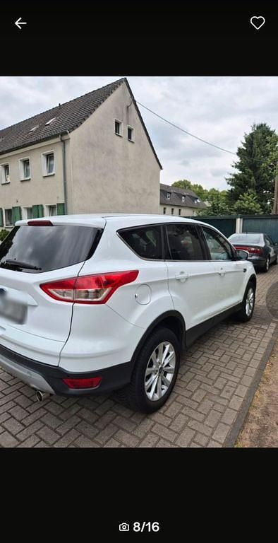 Gebraucht Ford Kuga Vignale 150 PS (110 kW) 2016 Weiß SUV
