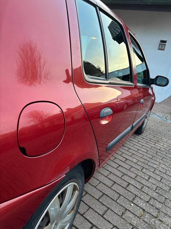 Gebraucht Renault Clio II Campus 75 PS (55 kW) 2007 Rot Limousine